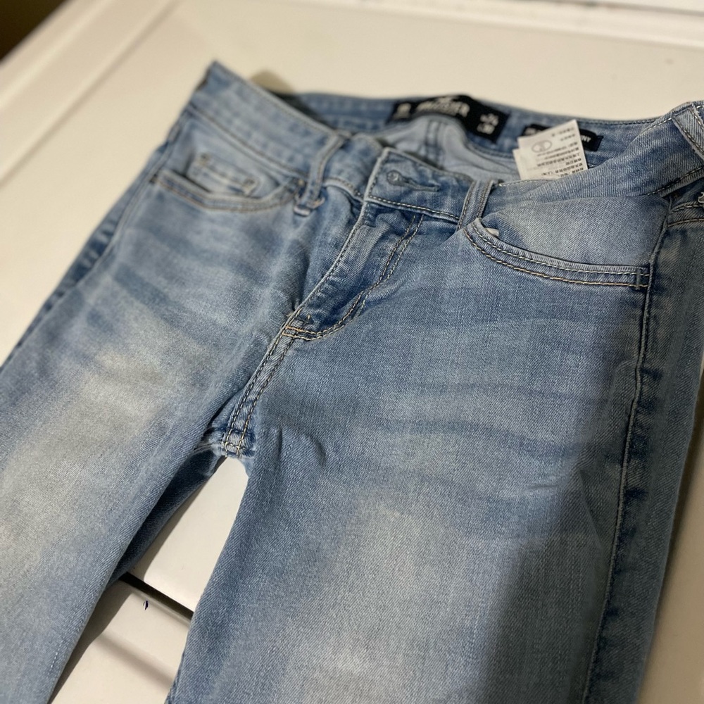 Hollister Low Rise Super Skinny Jeans EUC